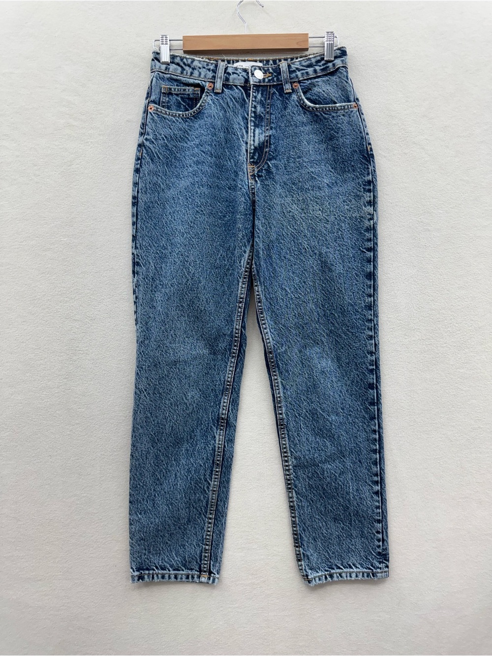 Zara Women's 4 Blue Denim Straight Leg Jeans Medium Wash 5-Pocket